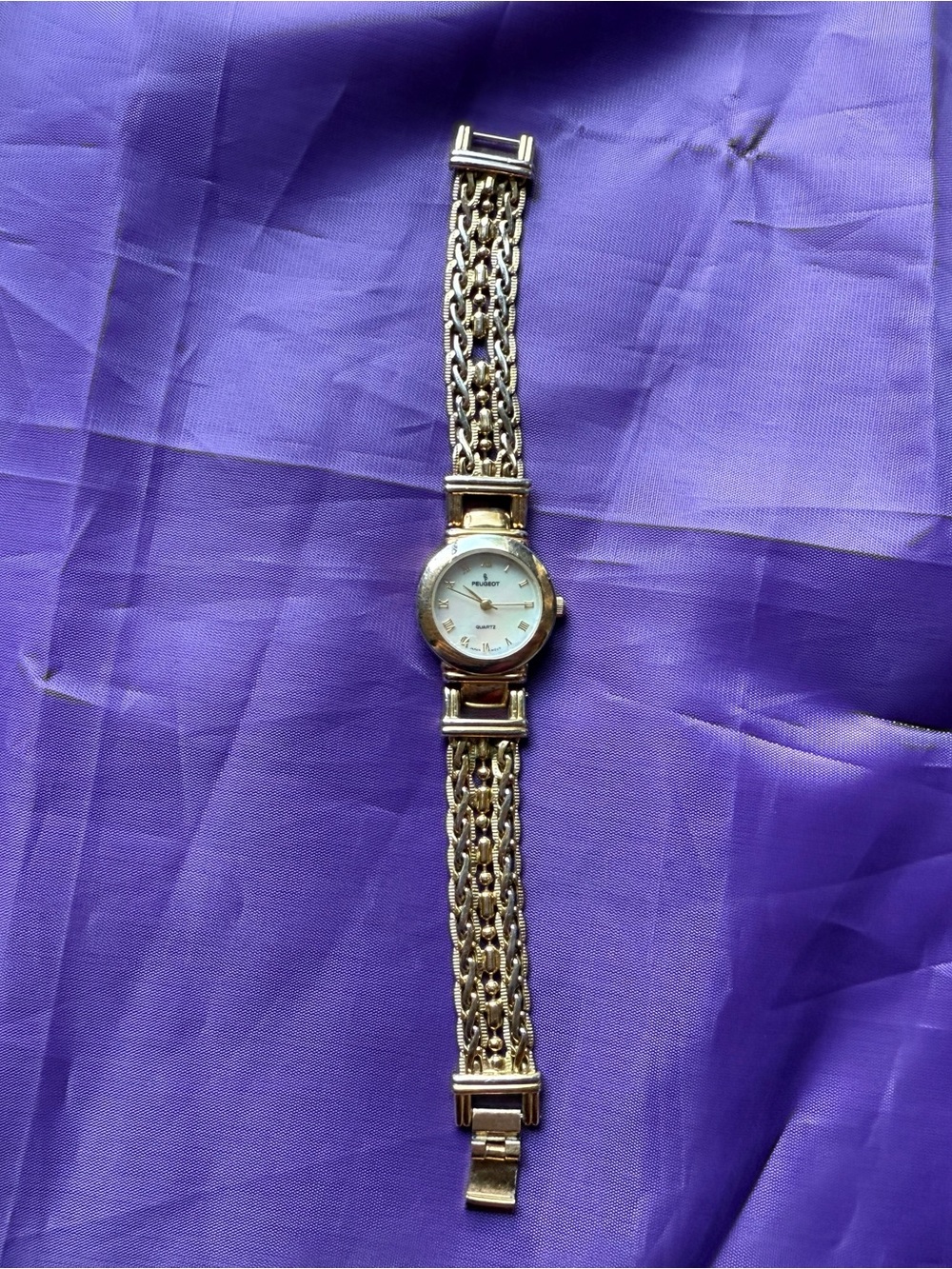 Peugeot Quartz Wrist Watch Mother Pearl Face Gold Tone Woven Band Crystal 791